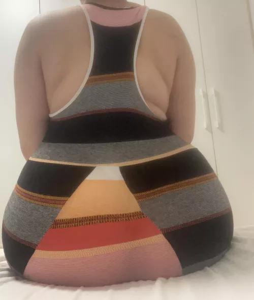 This dress really shows off my curves 😳 by FatteningPrincess