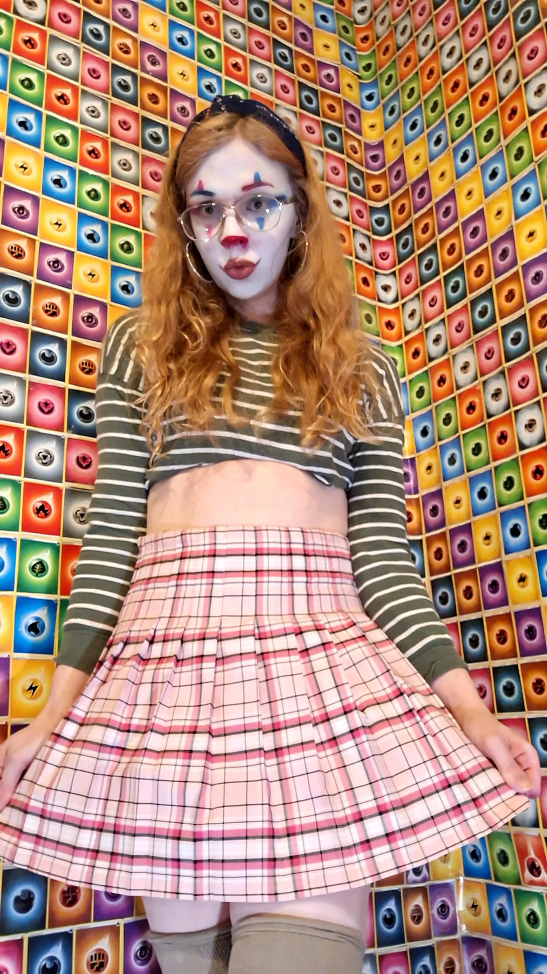 uwu I wish I had femboy friends xD posted by Chlowwy