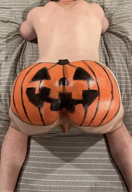 What do you think about this pumpkin, bro? [33] by Donkey_Daddy
