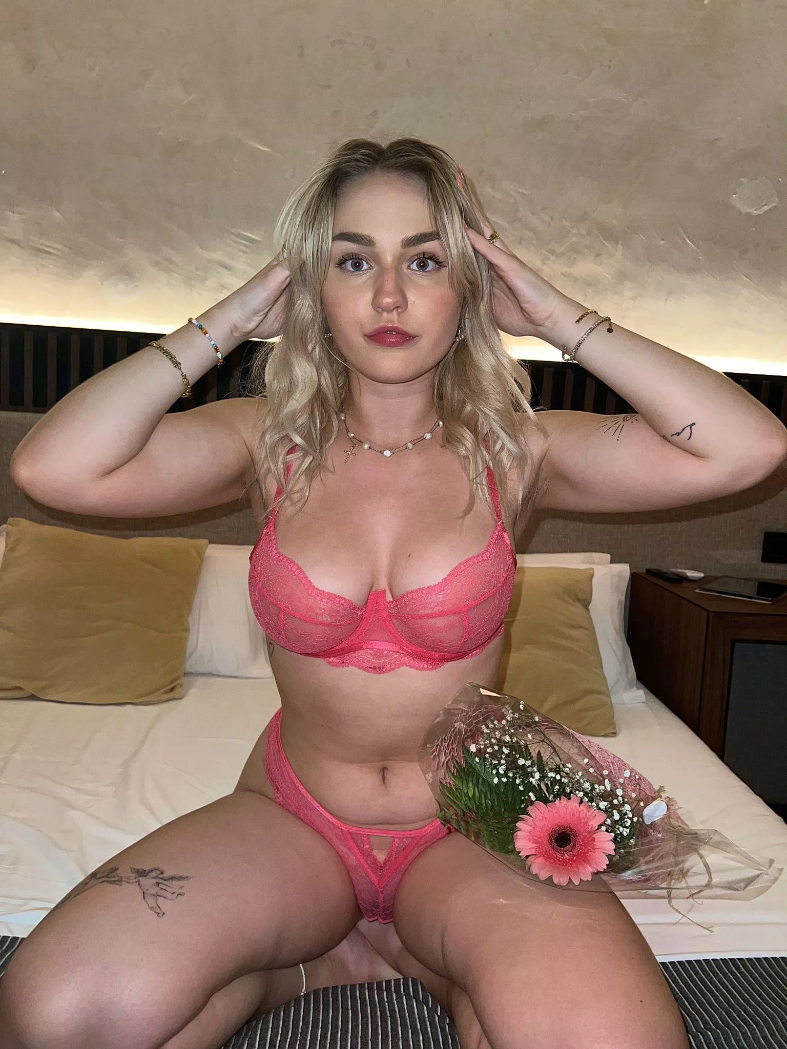 Women just need flowers, easy as that posted by Energizerg