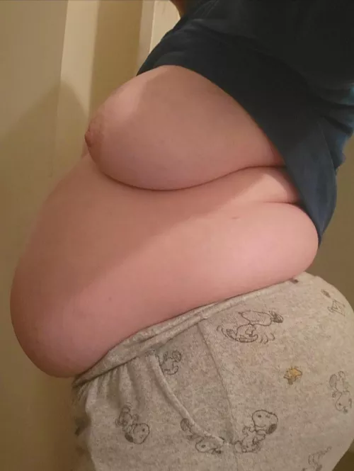 YES I'm STUFFED but I want MORE 😏😈💕 by HungrylilKitty1