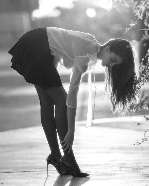 Am I tripping or is this her? by SirCoffee1429