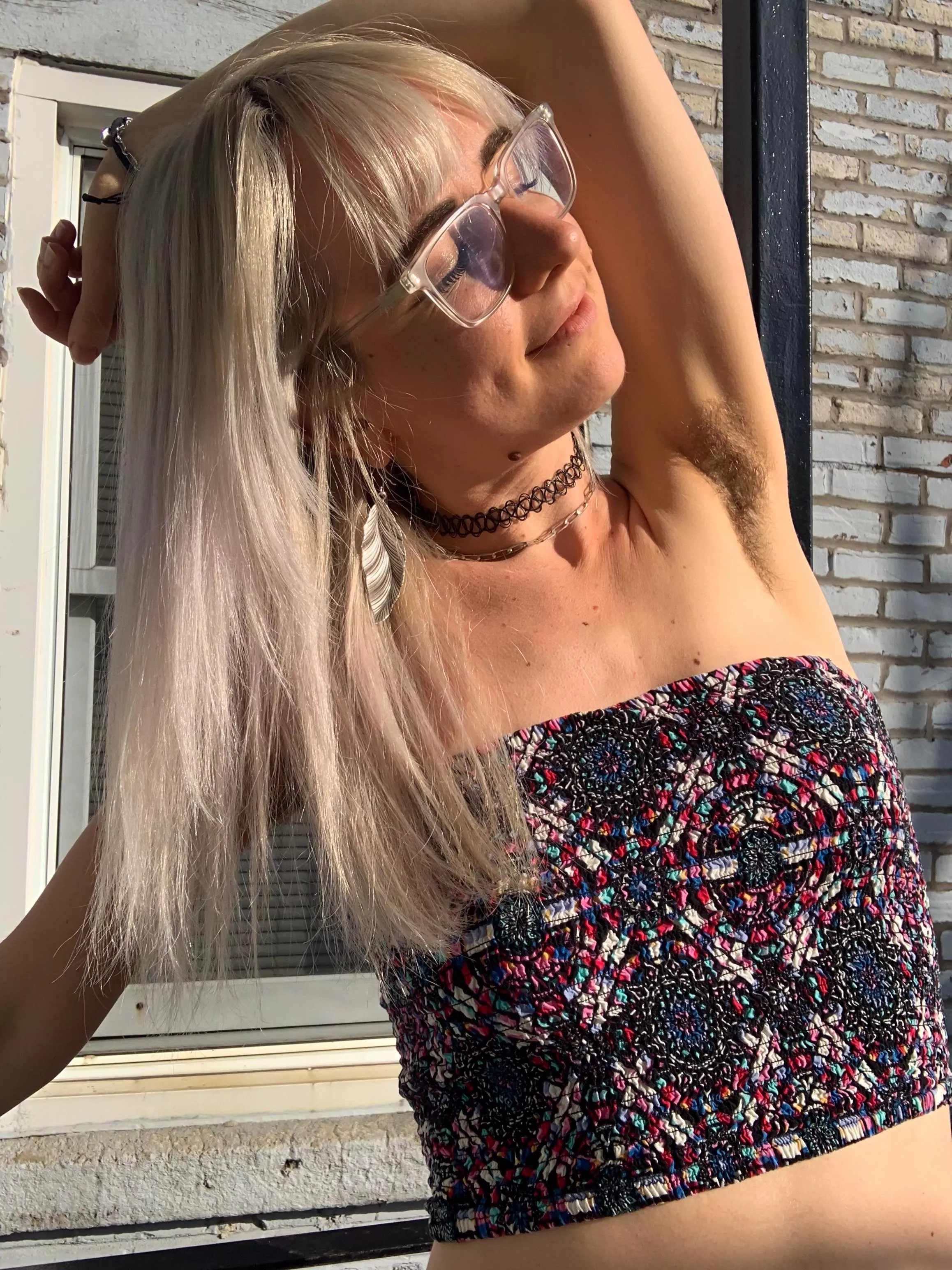 Anyone want to enjoy the sunshine with me? 🌞 posted by AllyElliot