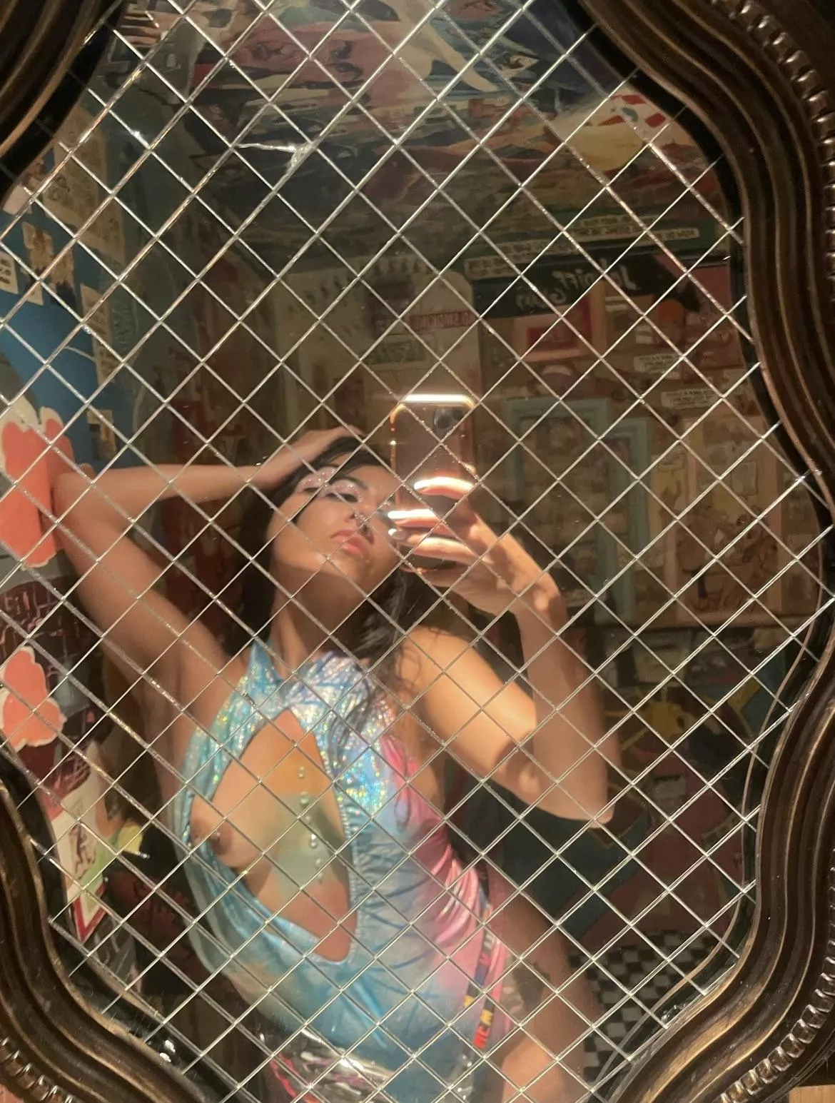 Bathroom selfie at the rave posted by Allthatjasmine7