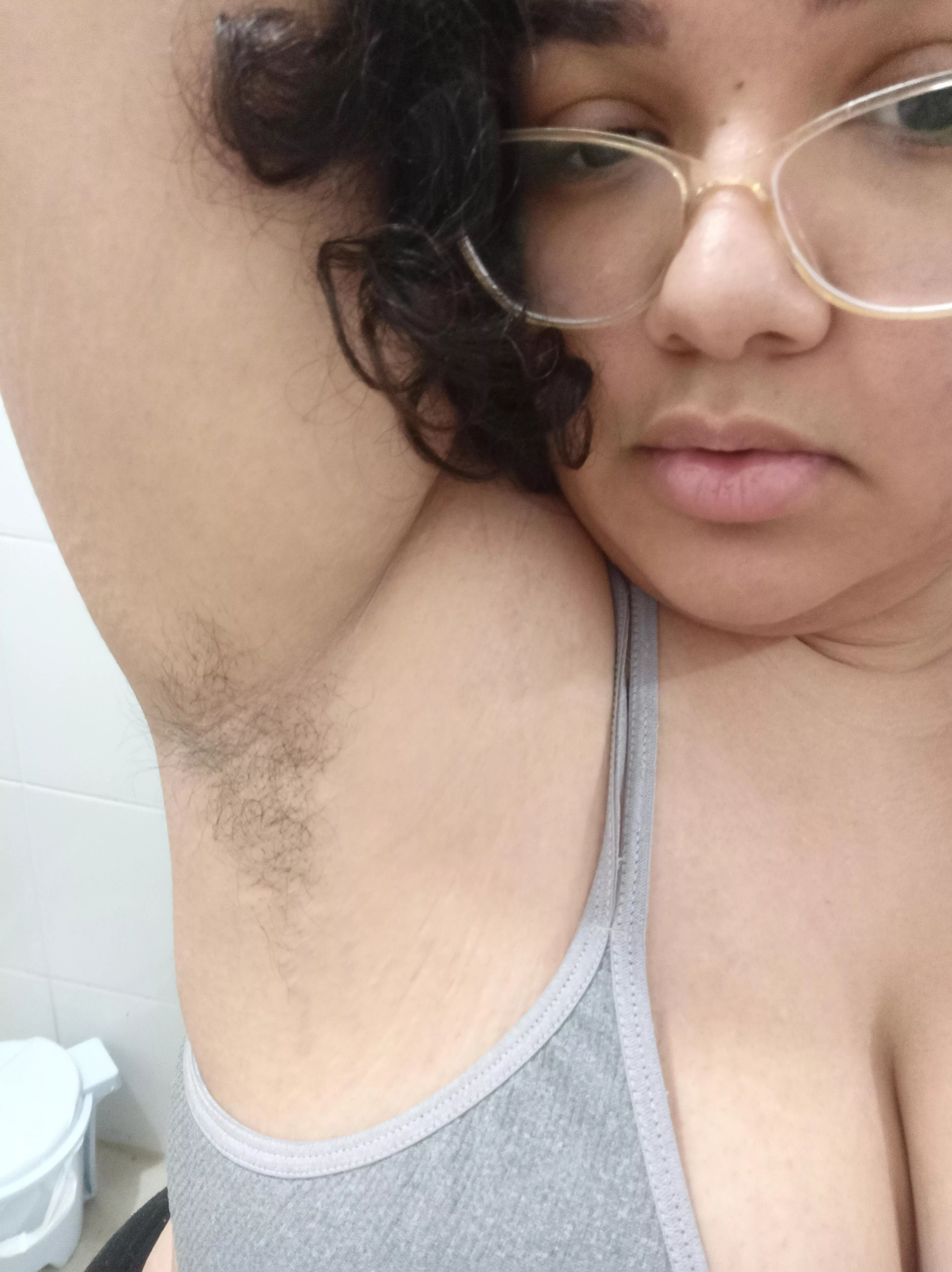 Do you want to smell my armpit? posted by chubbyu