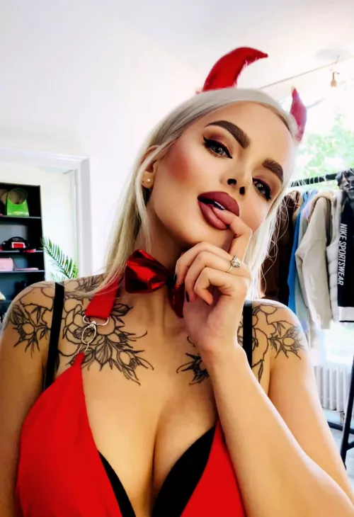 Elisaveta (@elisaveta_profil) by _Elisaveta