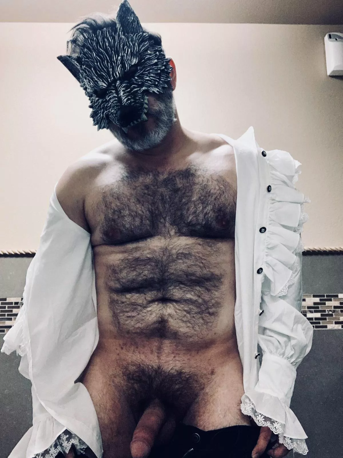 Happy Halloween from the big bad wolf 🐺 posted by Feisty_Problem_9632