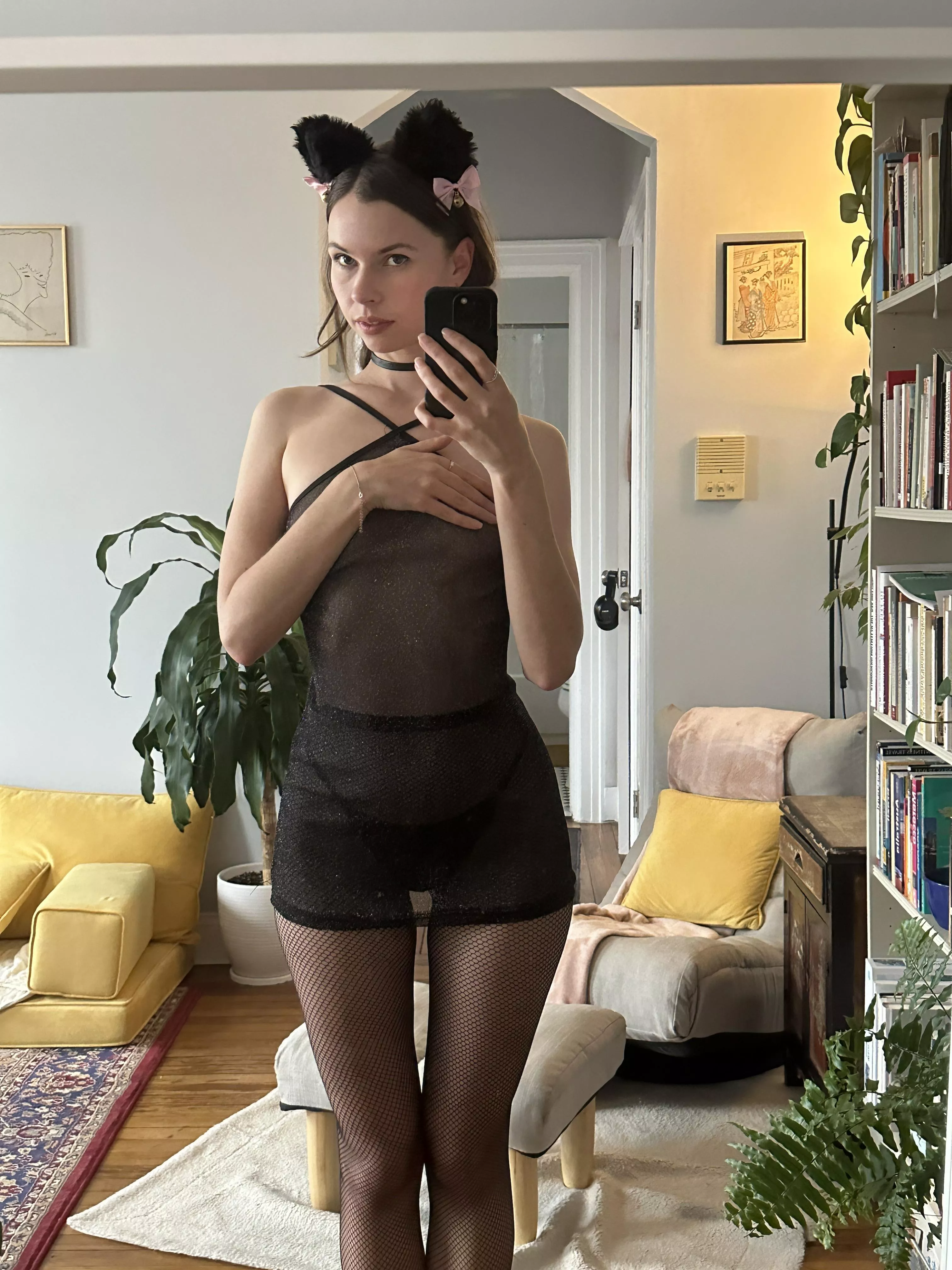 Happy Halloween gap lovers posted by RealAliaBlack