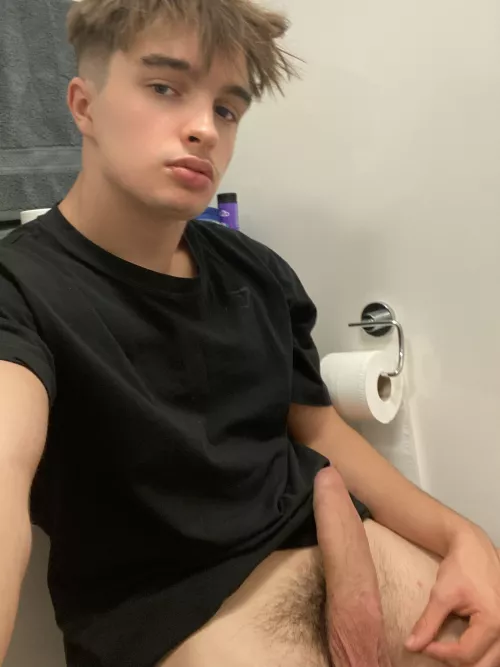 Have you ever been sucked in the mall's restrooms ? by next_designation