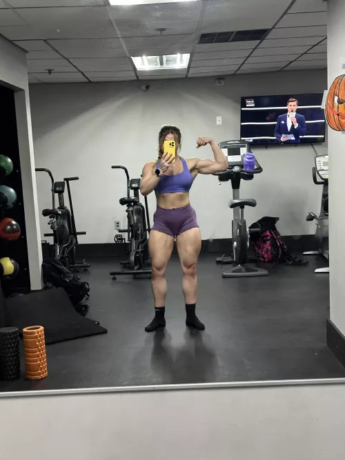 I showed my glutes last, but now the front by mandaiiiii