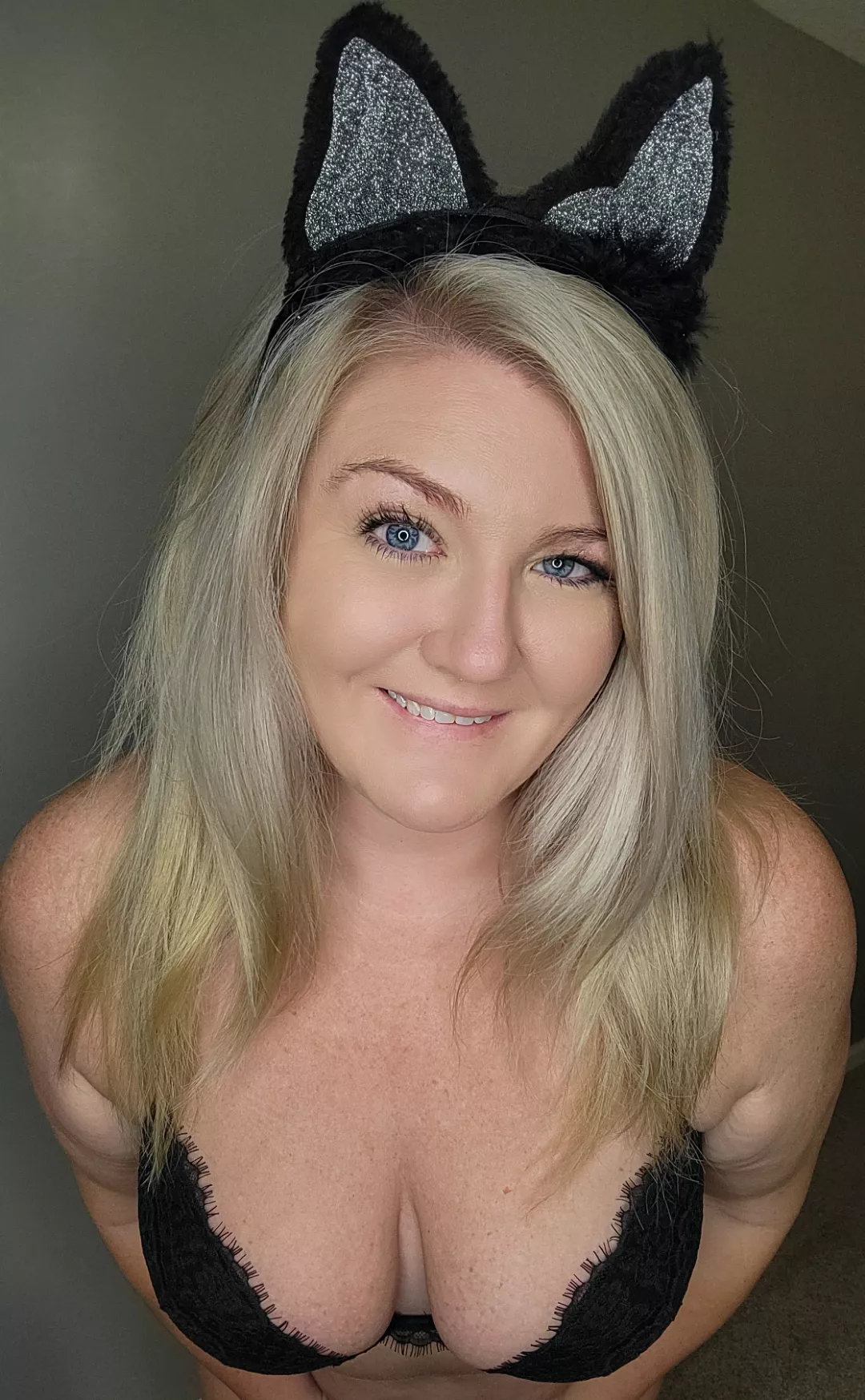 Now it's time for the men to get their treat posted by Maddie_Lynn_69