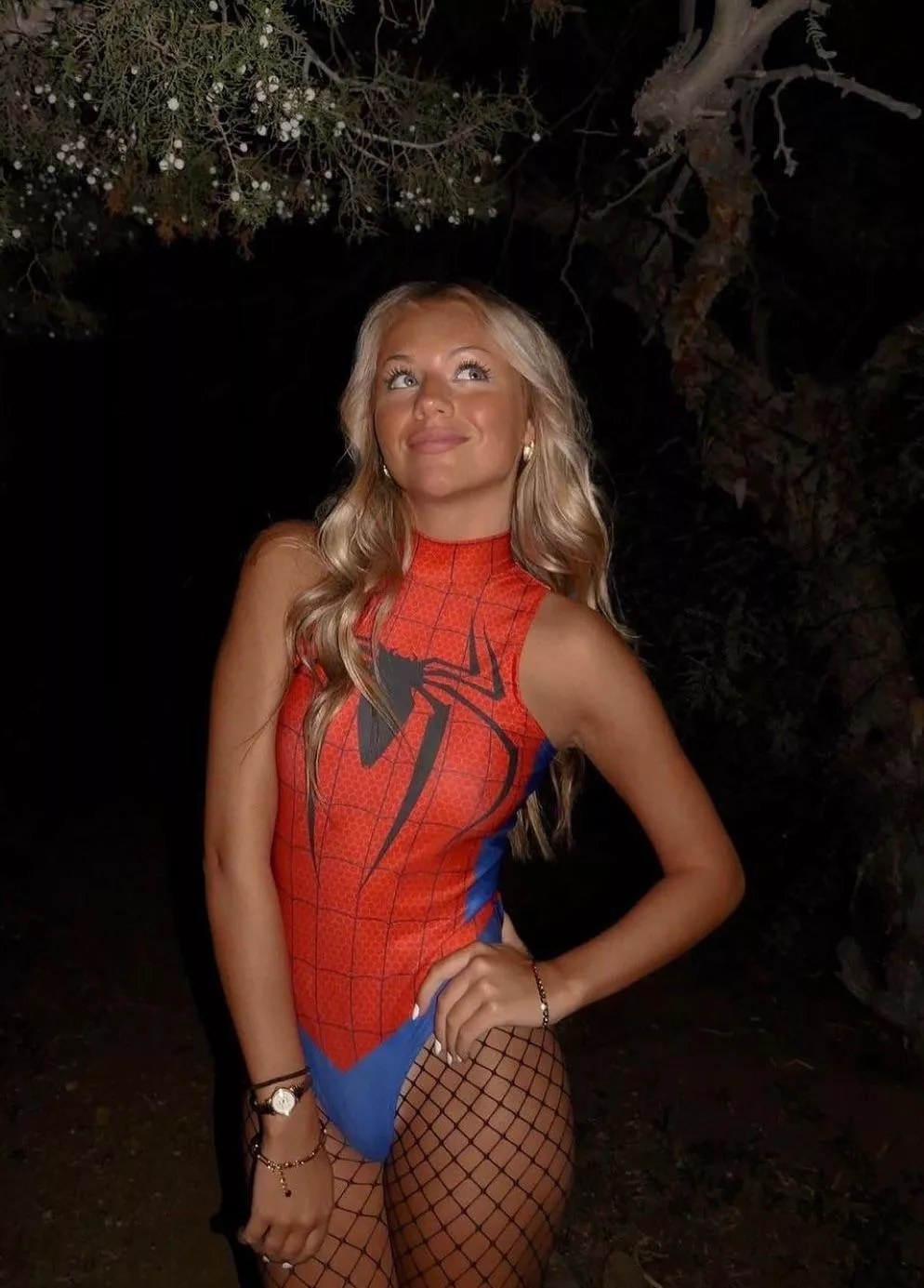 Spider woman posted by Throwawayuser800