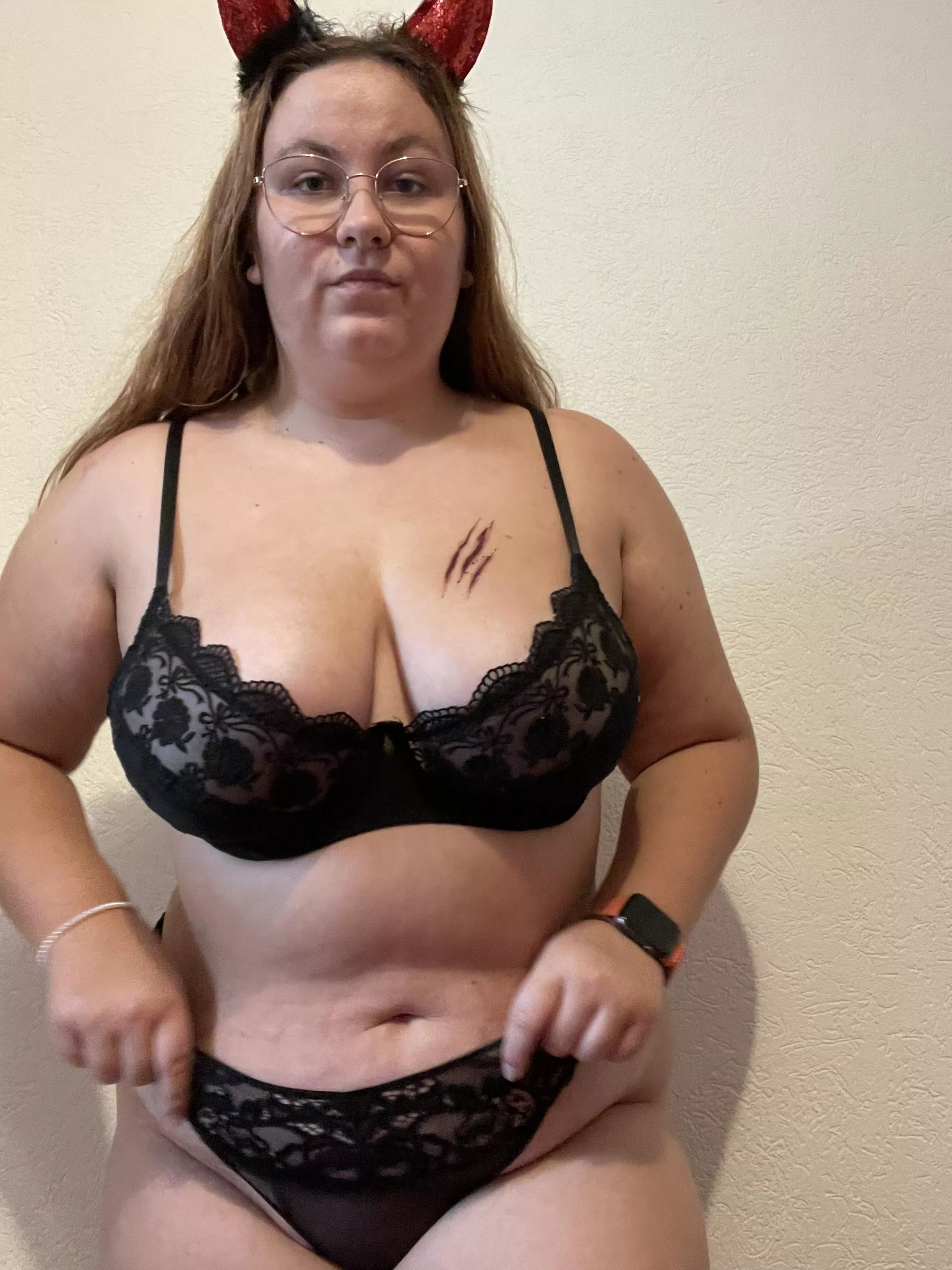 Trick or treat? 🎃😏 posted by Yellowrainbow_