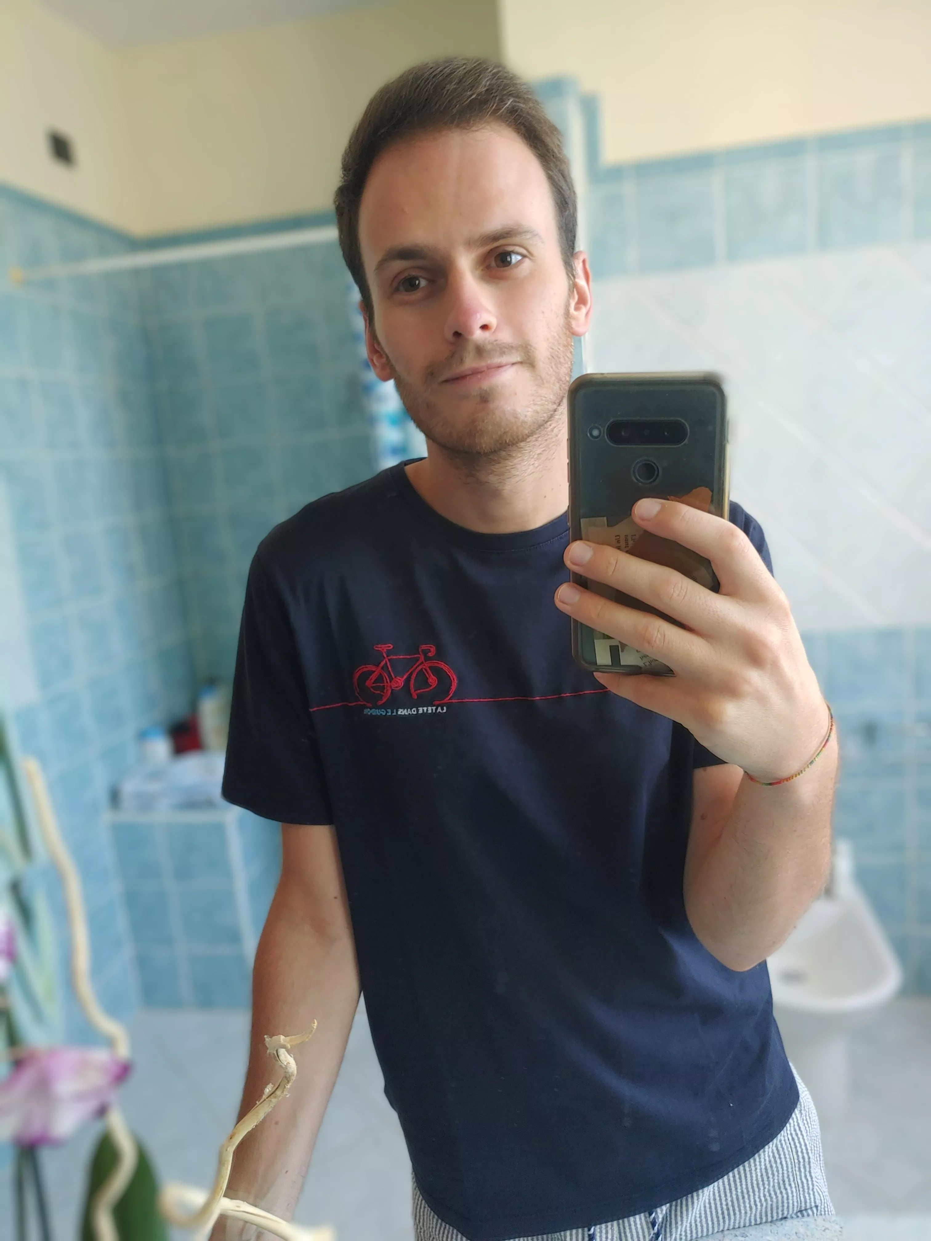 [25] Even though I post quite a lot of NSFW pics, I rarely like my body and find myself truly attractive: internal judgement and body dismorphia suck. But on this subreddit everyone is so kind, I'm always happy to share here :) So, here's a rare pic of posted by frax_98