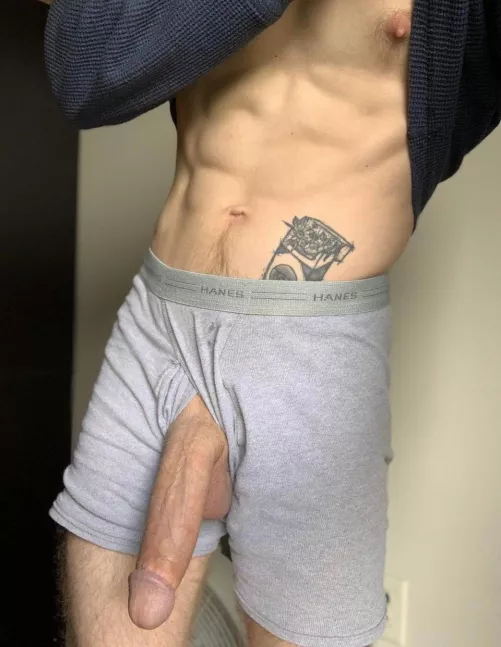 9’inch cock in the shower all alone by scottiemclauer