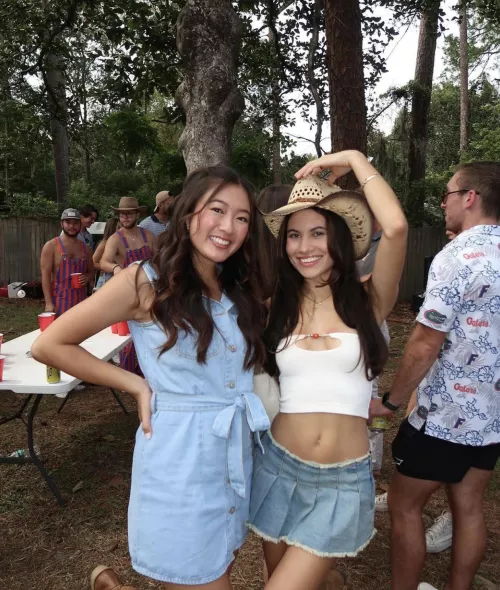 Asian or Latina [2] by tennisa_zelal