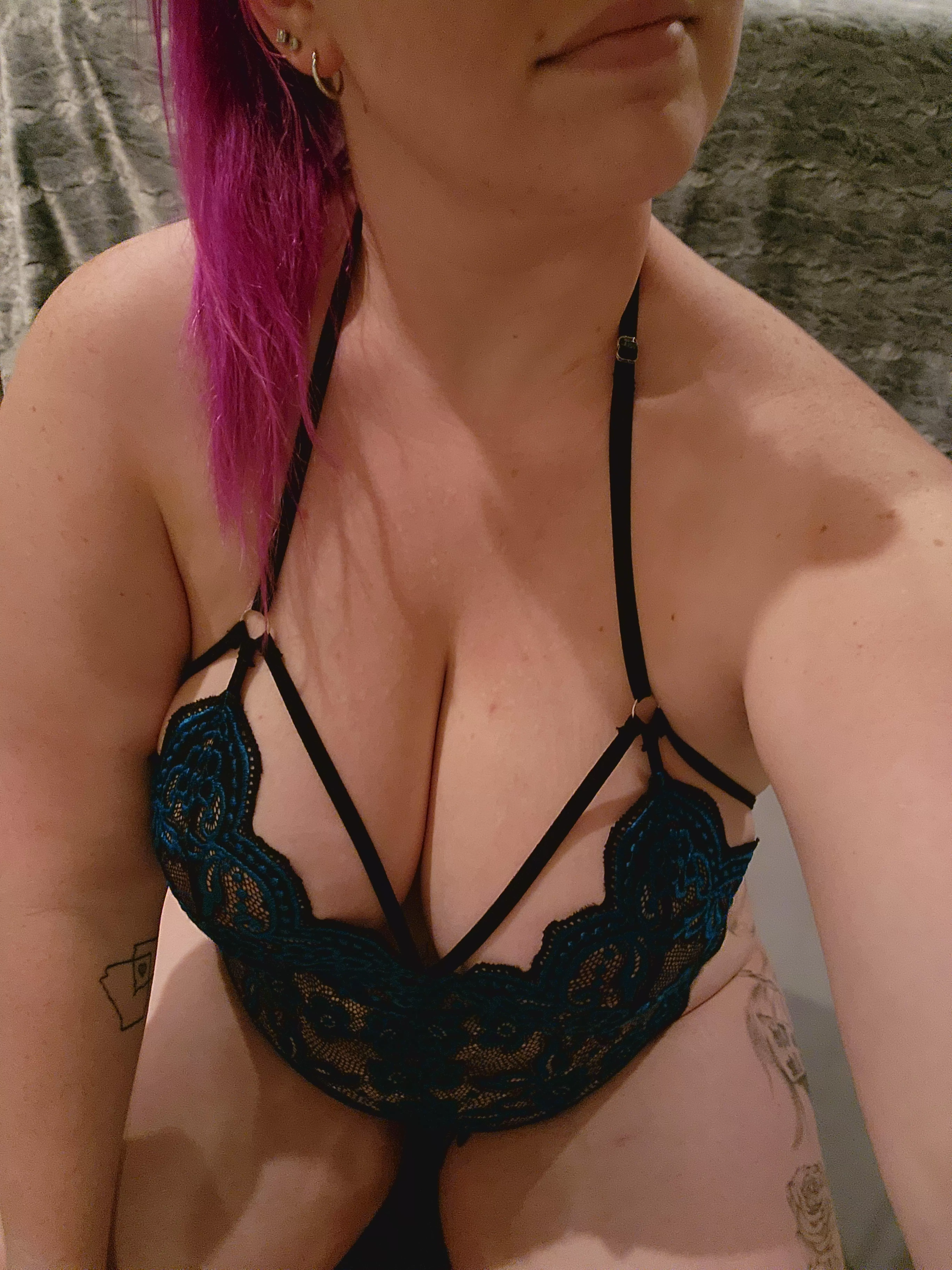 How would you like to end the night ❤️💋 posted by Kinkalush69