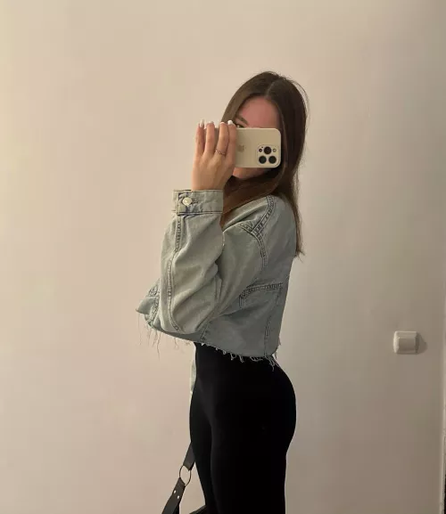 I'm shy by Yummy_Strawberry_535