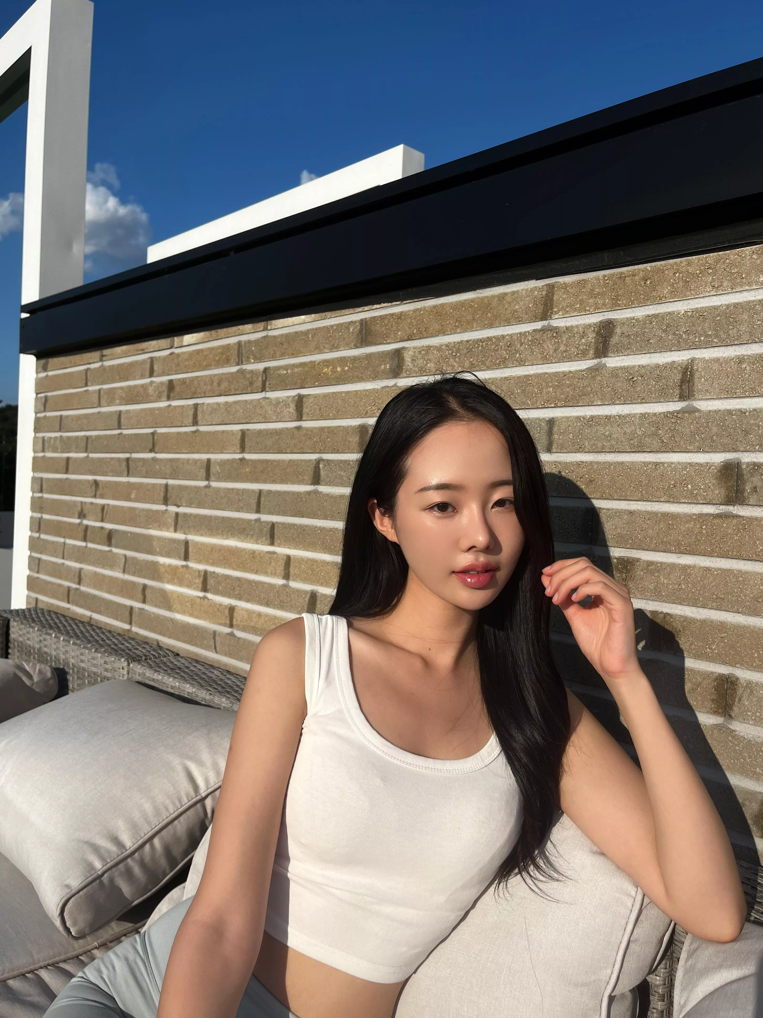 POV: I'm your new neighbor, are you visiting me often? ;D posted by Amelie_QA