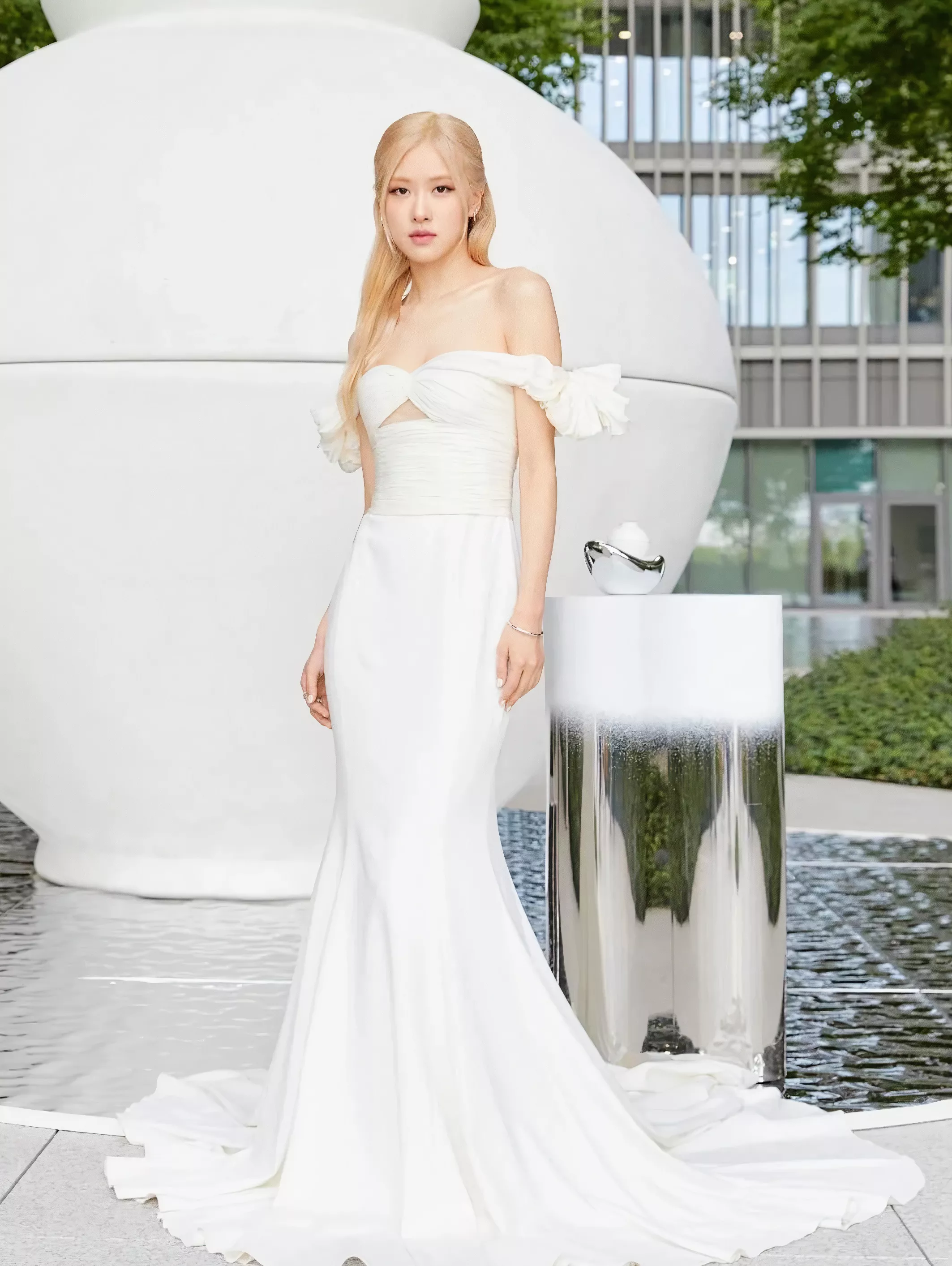 Roseanne Park posted by Zealousideal_Dog3430