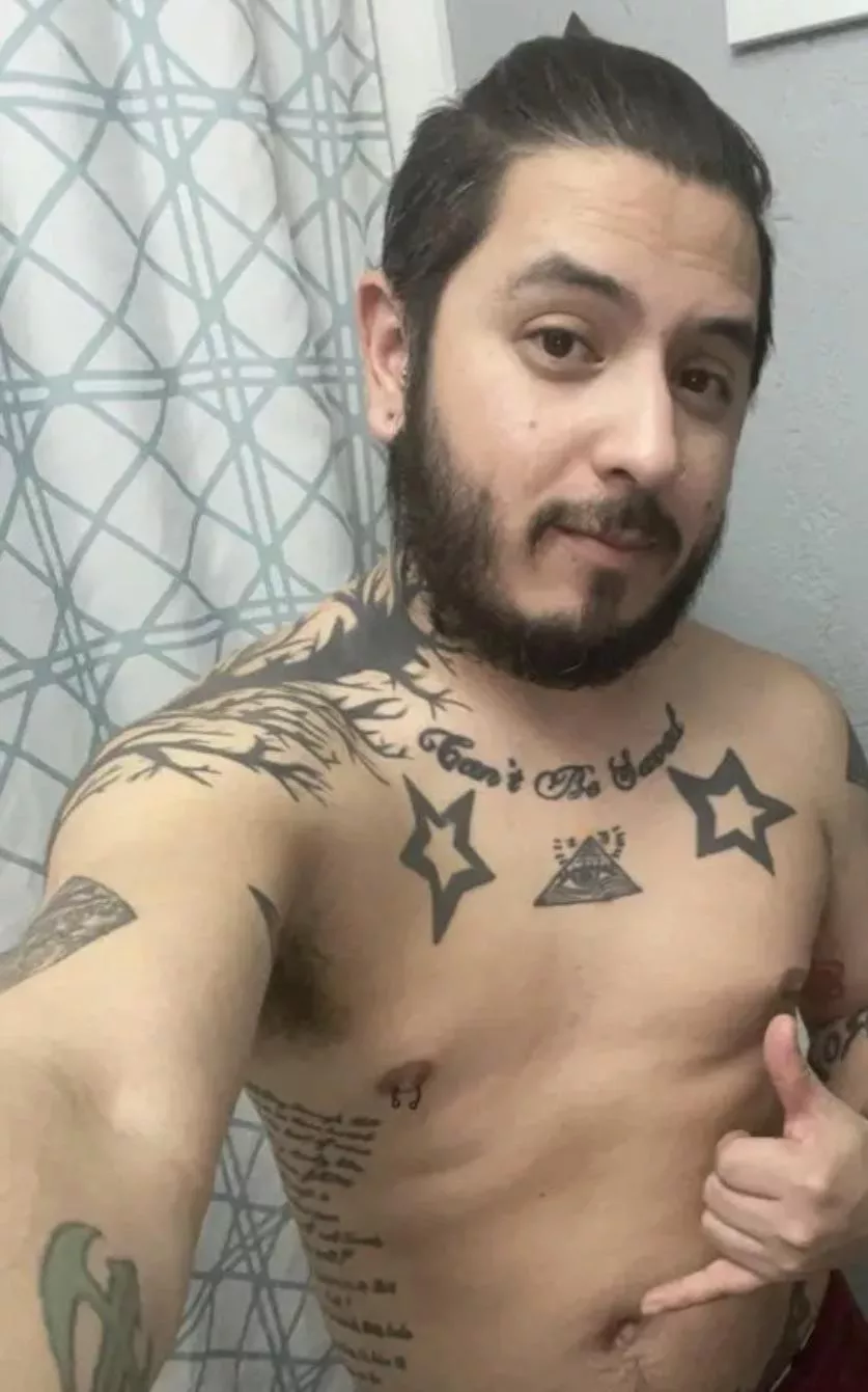 Take a sniff 👃🏻 posted by anthonyvposts