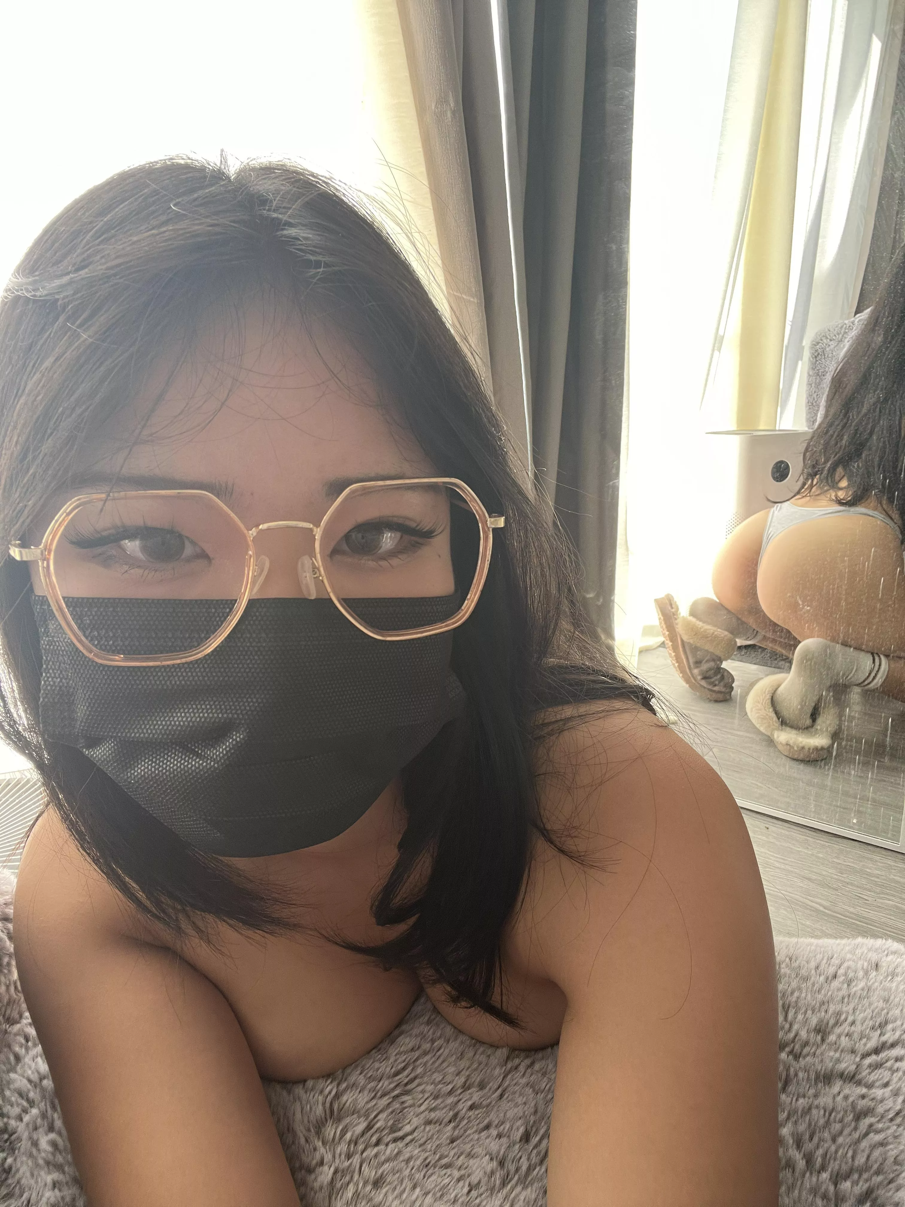 What caught your attention first? 🥰 posted by irohkittyxo