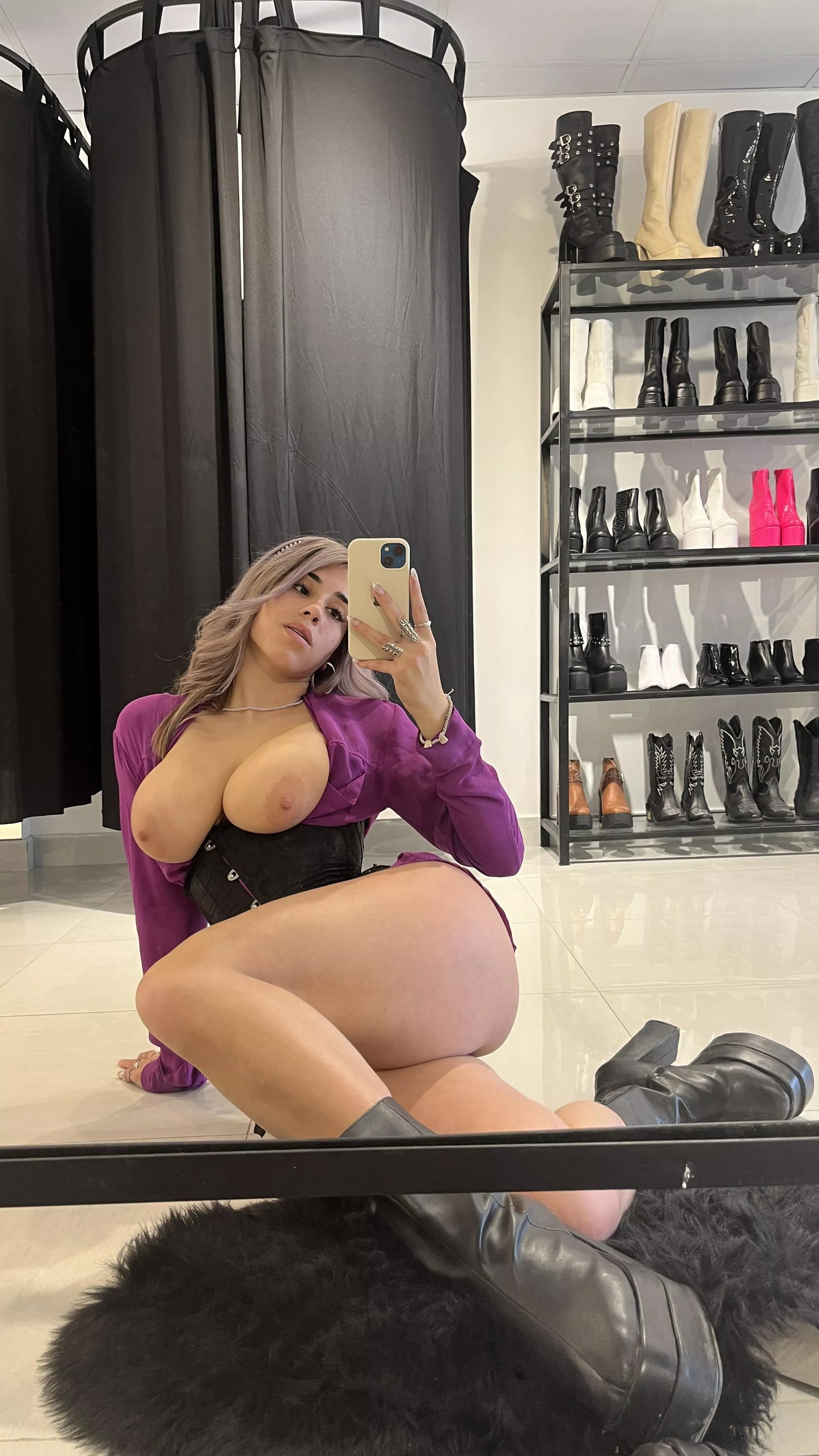 What is the first thing that comes to your mind when you see me like this? posted by DoubleSeesaws