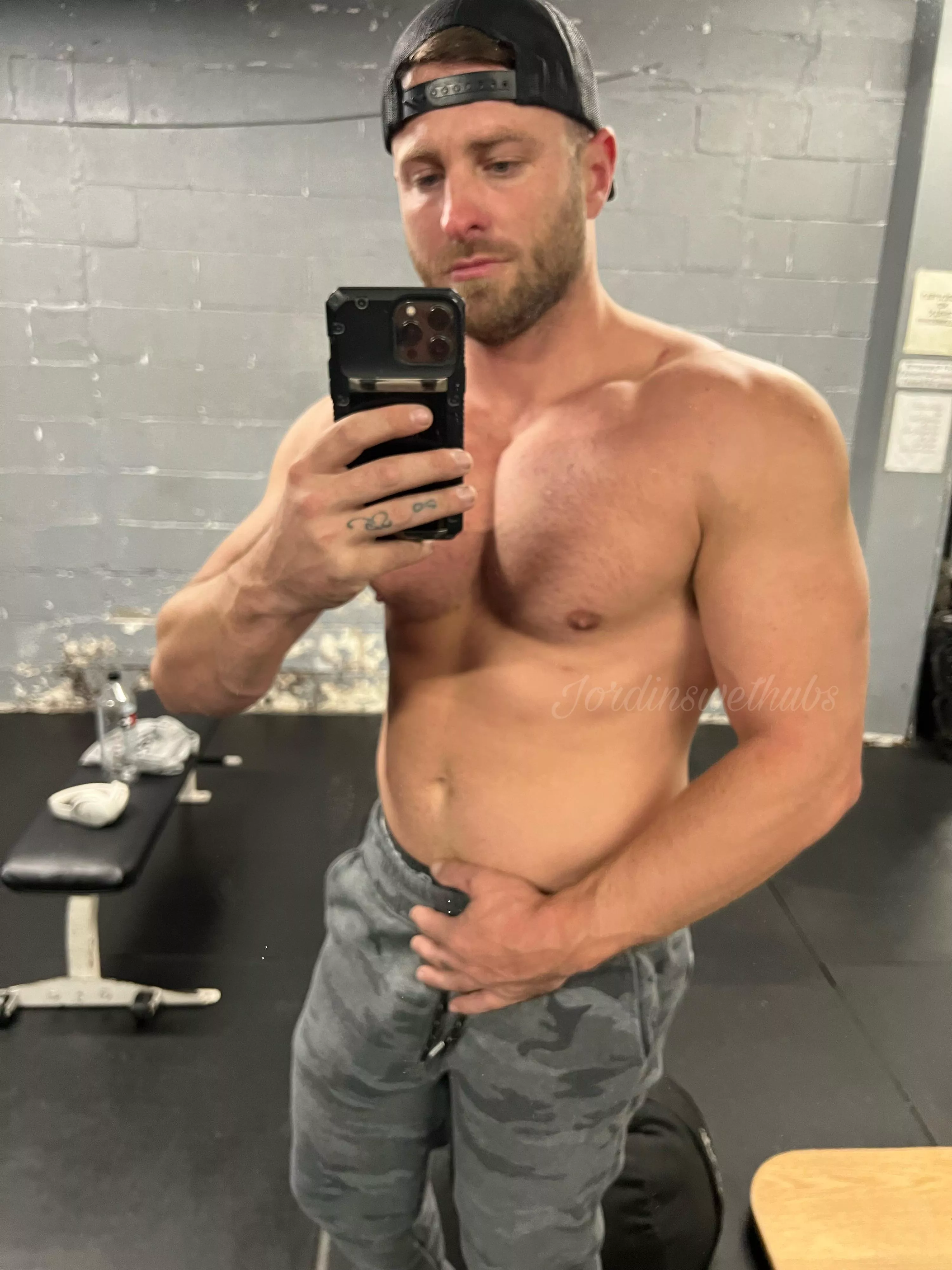 What’s your favorite muscles on a guy posted by tnfitfun
