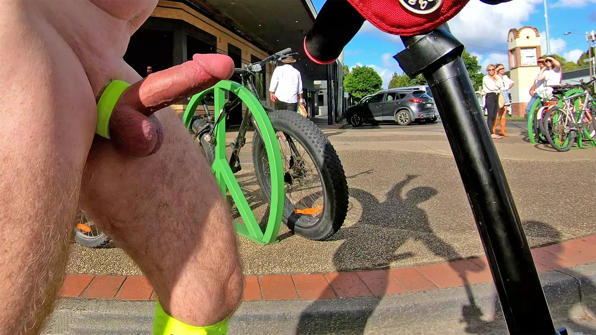 Completely public erection at WNBR gets CFNM attention from the sidewalk. Nice and girthy, too! posted by Happy-Hour-24-7