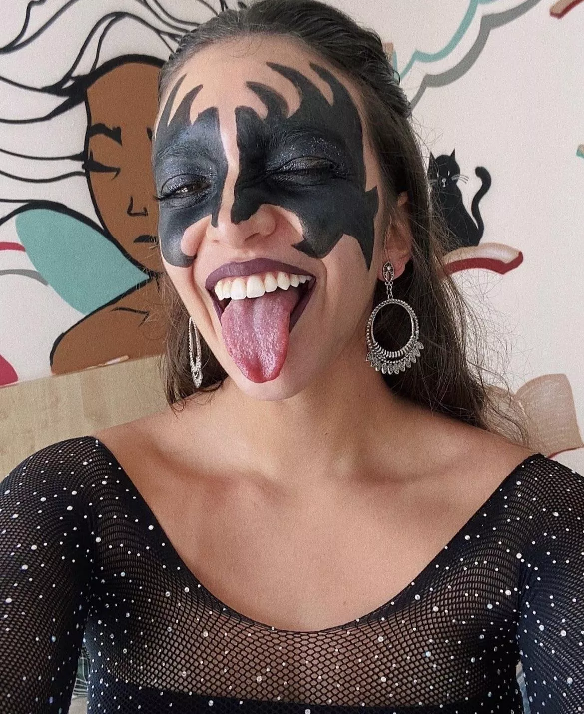 Debora Aladin tongue posted by Medium_Ad_8214