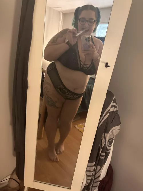 (F)irst Friday of NNN who plans on breaking their vow? by SongOfASiren