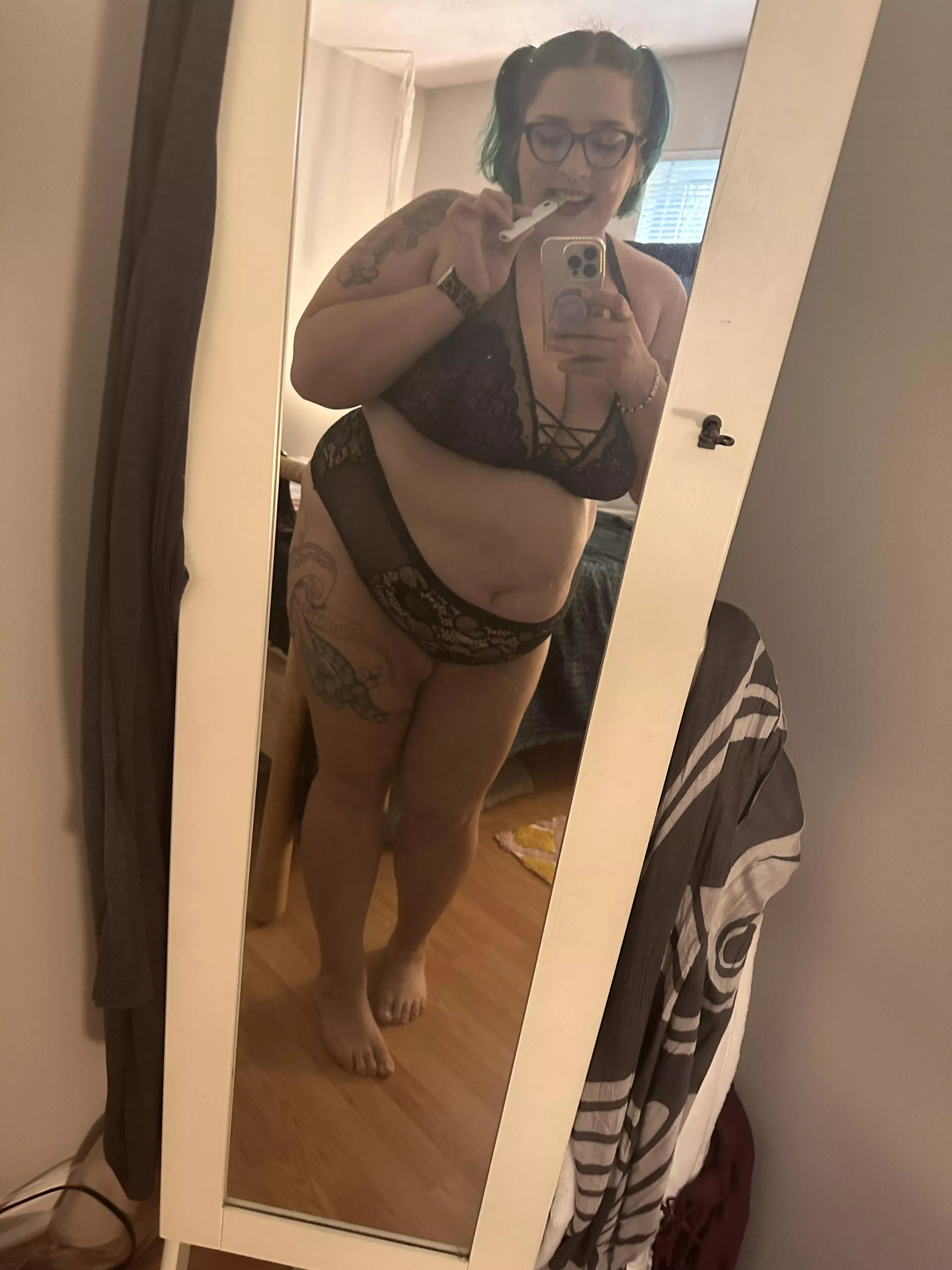 (F)irst Friday of NNN who plans on breaking their vow? posted by SongOfASiren