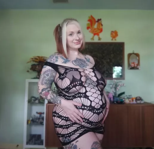 Getting ready to pop! by the_riff_randell