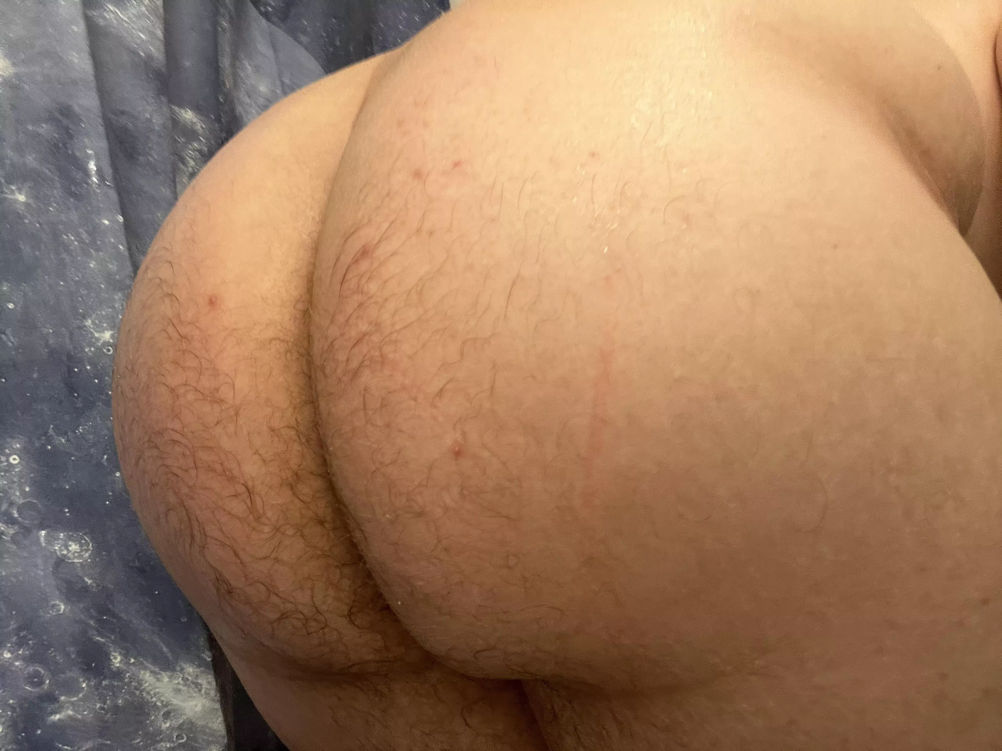 I don’t know what to caption this posted by Bi_Masked