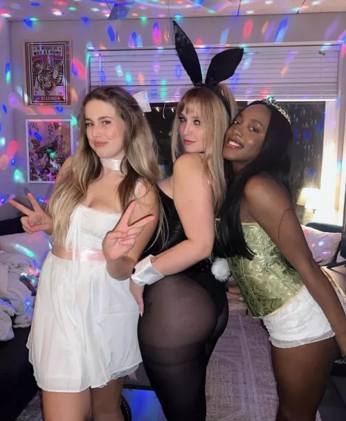 I love Halloweekend by jackal2003