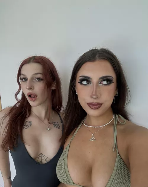 left or right? are we boner material? x by ffreyareyy