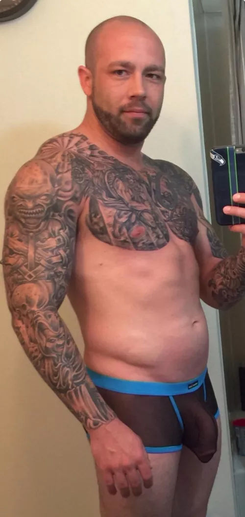 Like my bulge? by LoveToBeNakedForYou