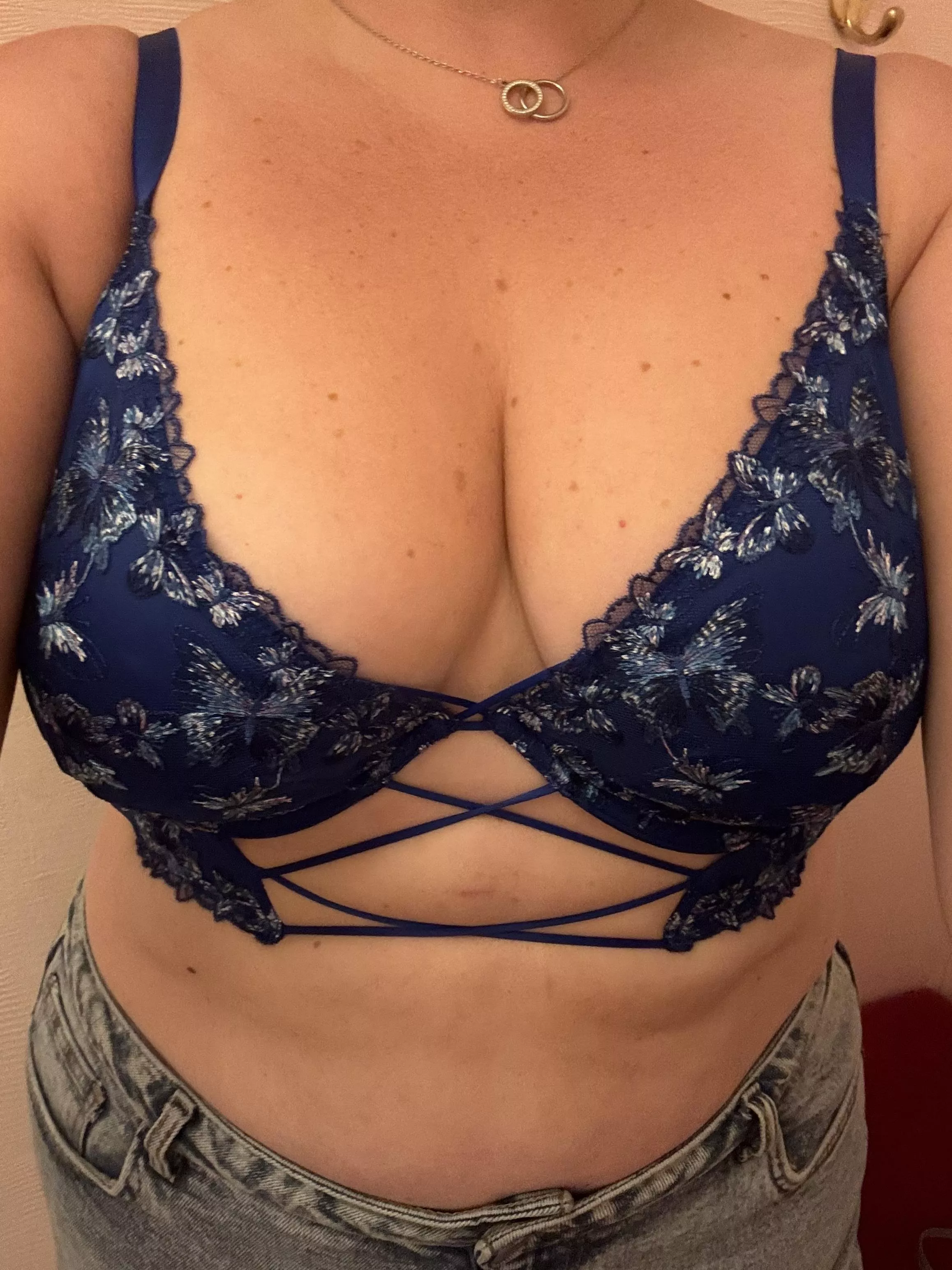 Recent purchase from Victoria's Secret posted by TheCurvyNurse