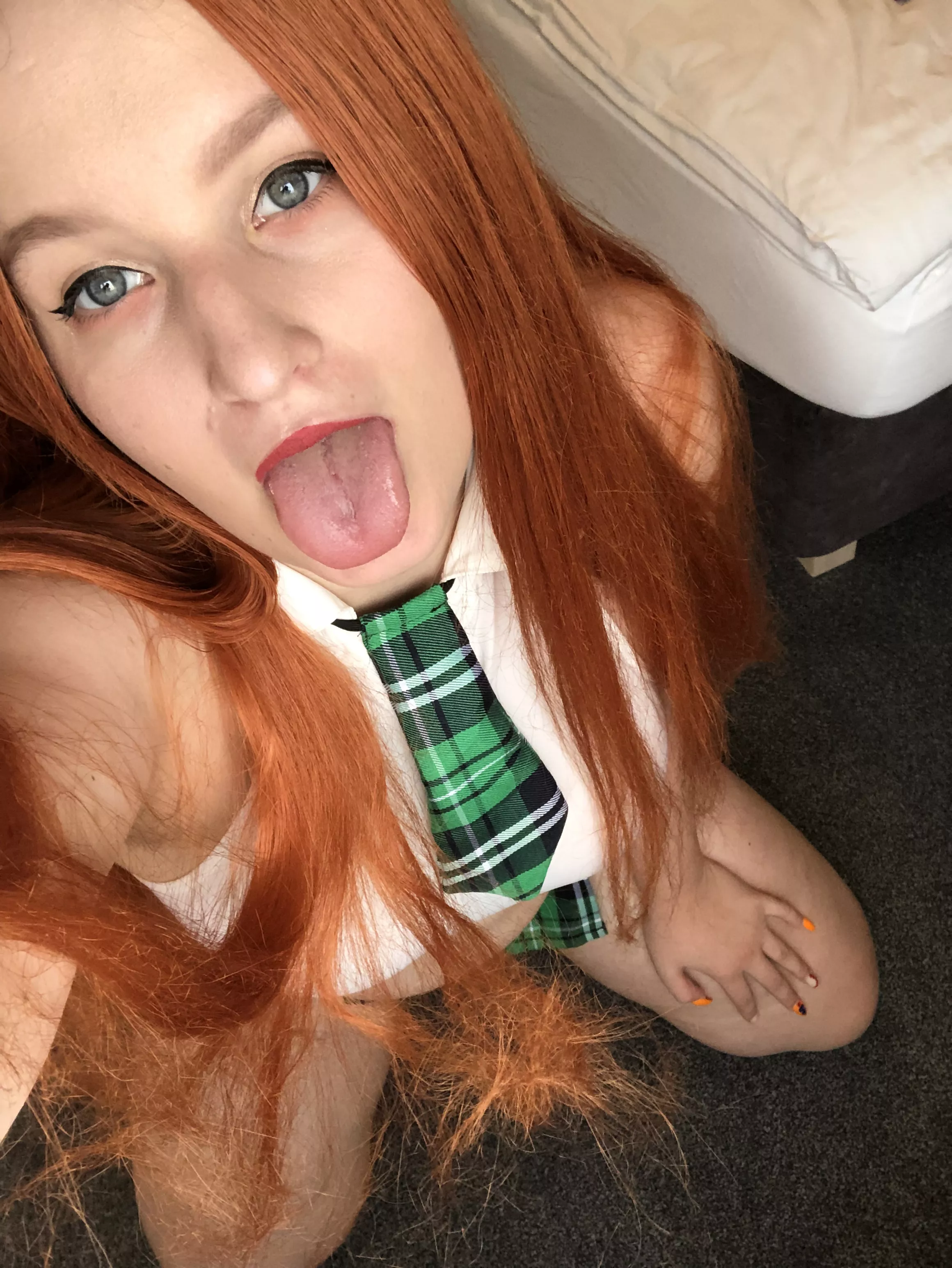 spank those naughty titties posted by ArinaFeelsGood