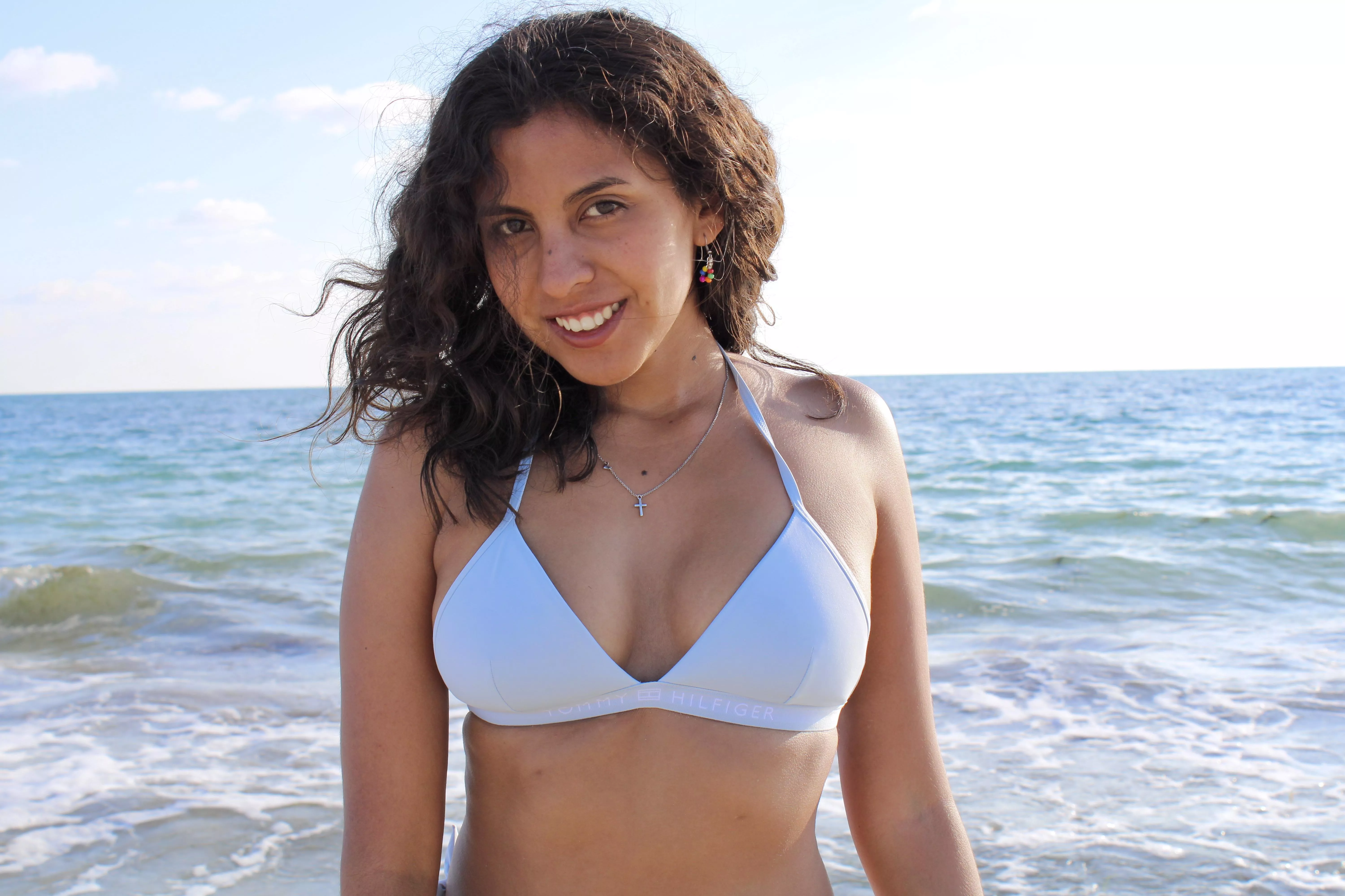 The sea makes me happy :) posted by Belenalffaro