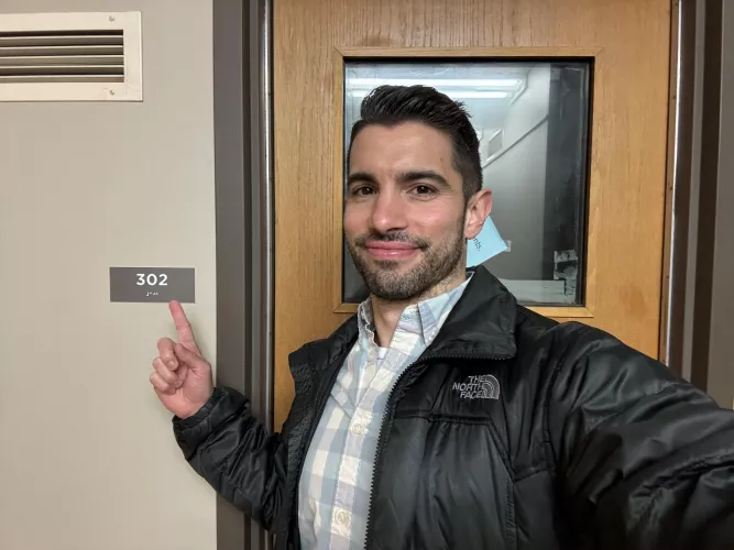 Visited my alma mater for a concert tonight; I always drop by my old practice room to visit! by theworldtonight