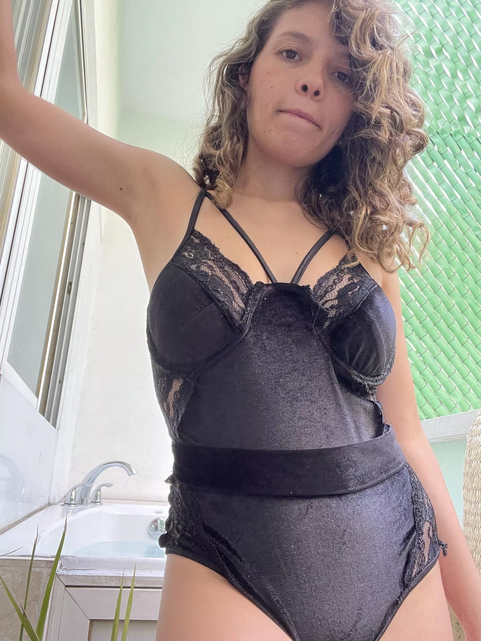 Who's putting their face in it after a workout? posted by tatianaaplattersxx