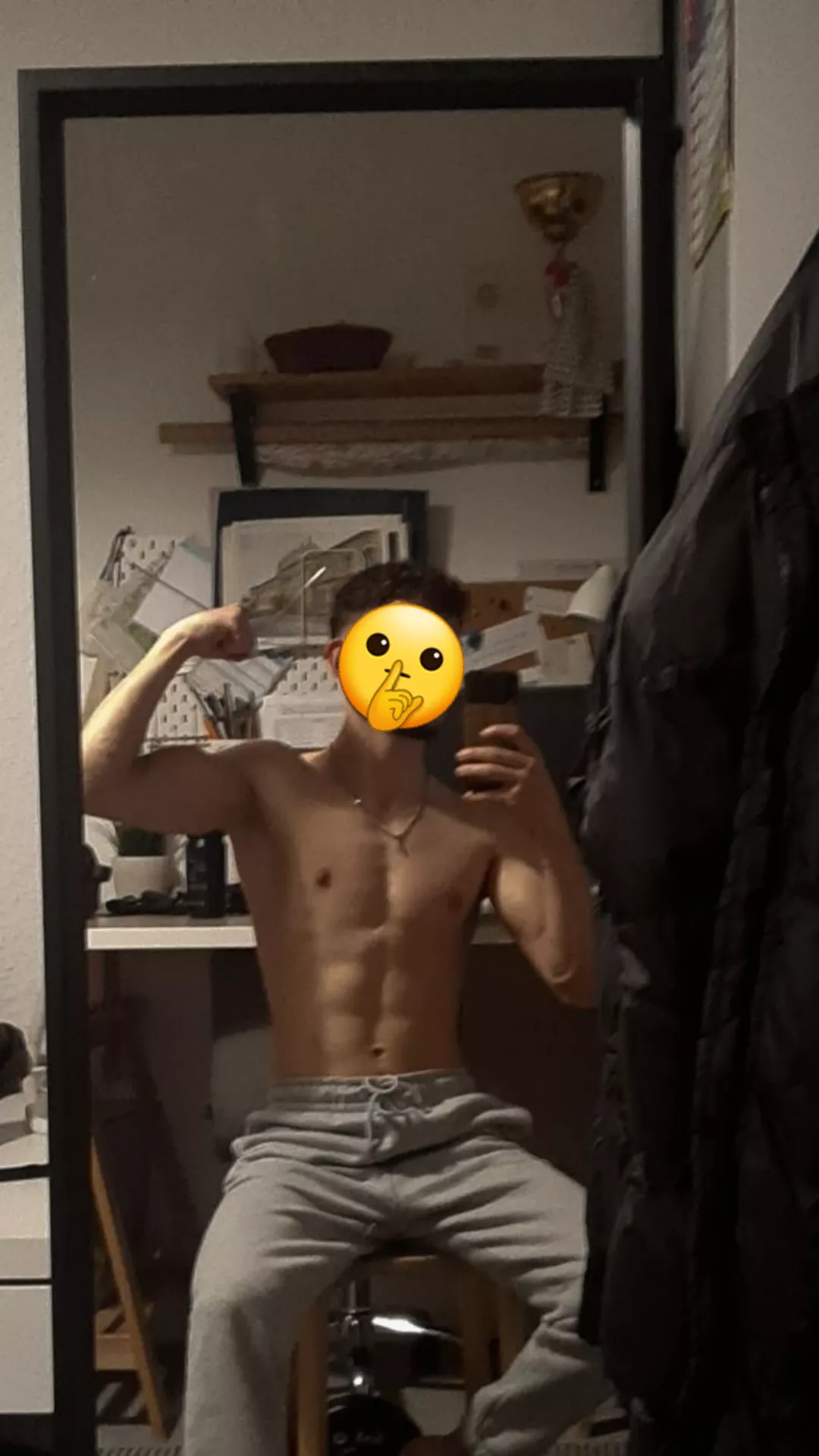 21 sexy arab hung fit daddy wanna breed femboys sissies and girly bottoms snap obbaxo posted by dod444