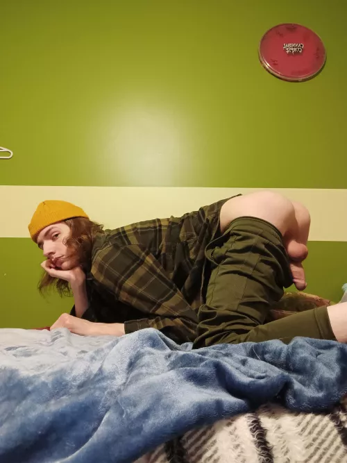 Am I Pretty? Or What? 🥺 by Specialist-Yak1902