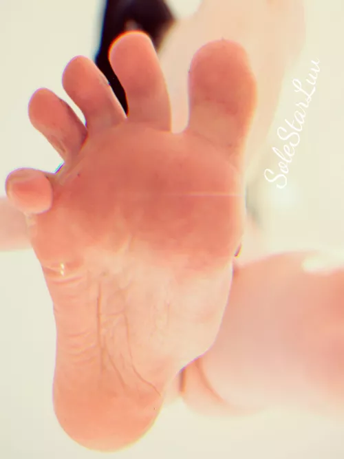 Are you ready to clean my dirty soles? by SoleStarLuvOfficial