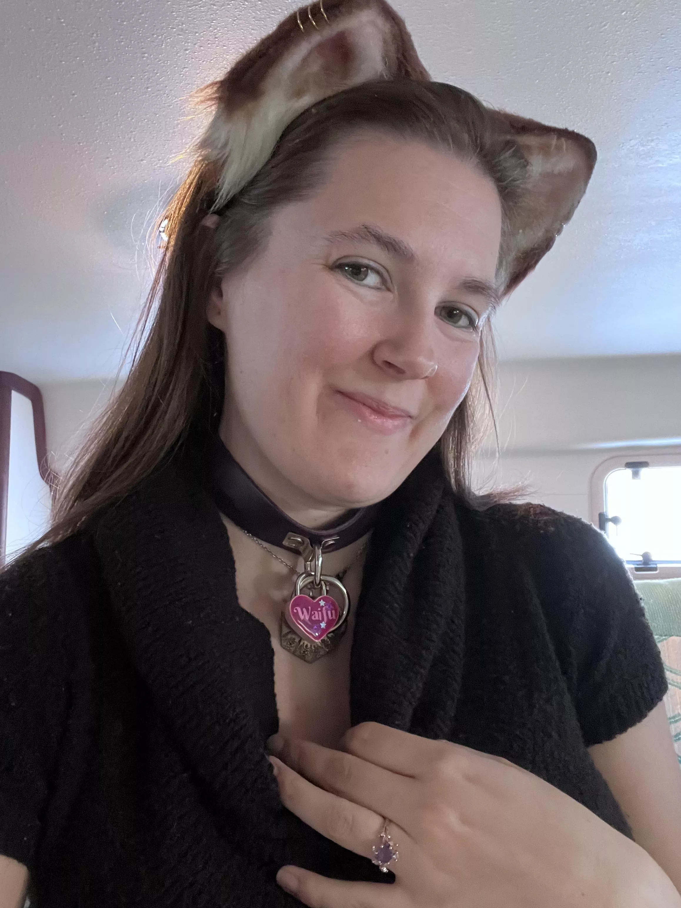 Being a good waifu fox today 😋 posted by Foxsplatter