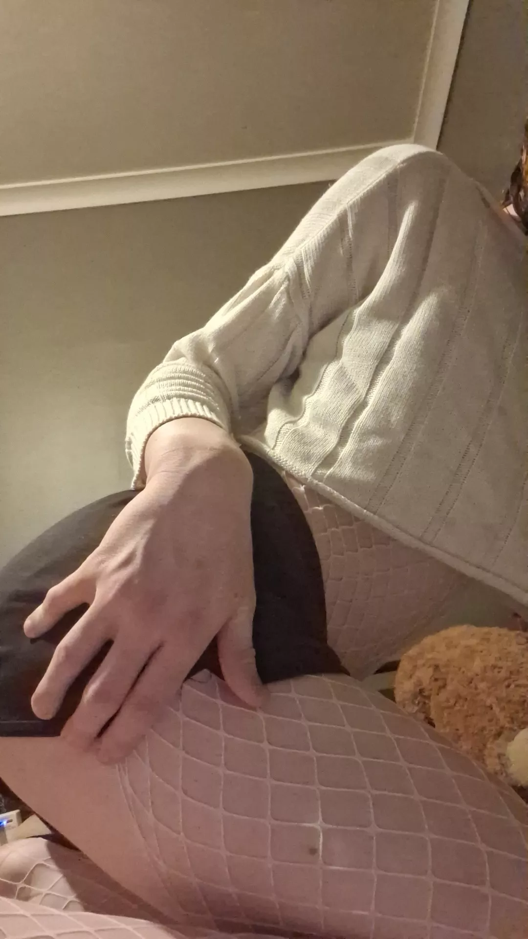 Caked up??? Y/N posted by ThatOneFriskyFemboy