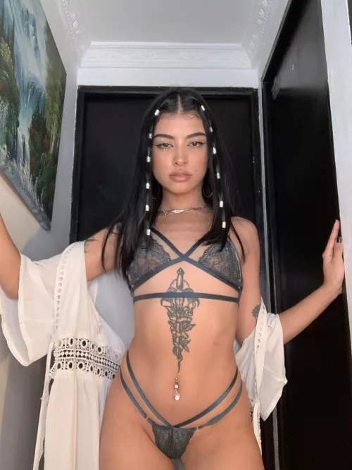 Do I look like a girl who sucks dick on the first date by Valentine6y5