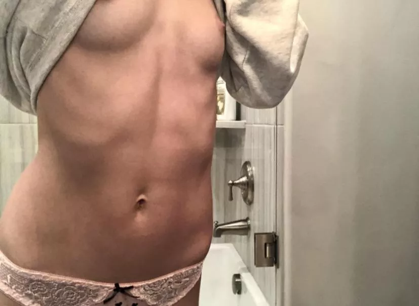 Do men actually like small chested girls posted by Hot_Argument_2020