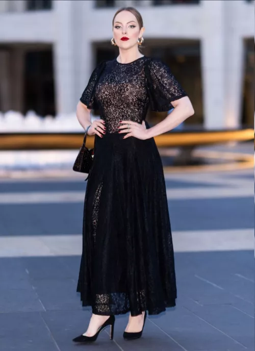 Elizabeth Gillies by Ree-Ko